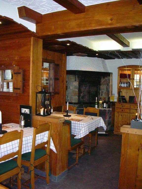 Hôtel Roby à Saas-Grund Extérieur photo